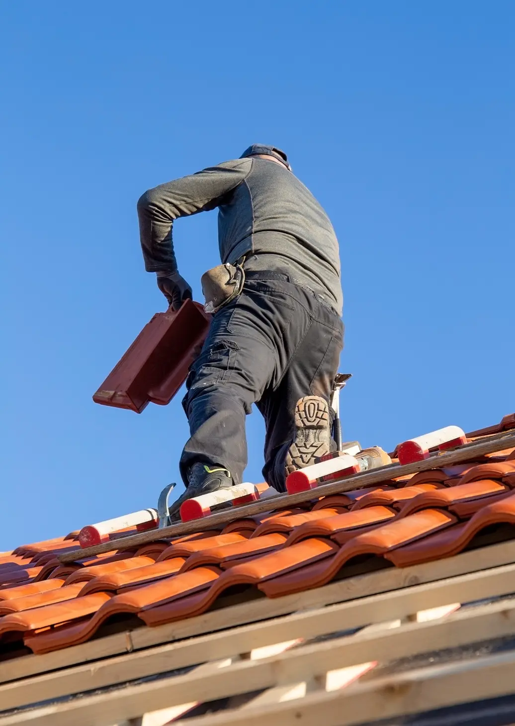 Travaux de réfection de toiture en Wallonie — équipes certifiées Solution Énergie